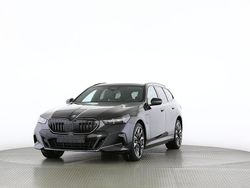 Neu 2025 BMW 550e Comfort Edition Kombi | CHF 115’900 (Fairer Preis)