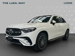 Weiss Gebraucht 2023 Mercedes GLC300e AMG line SUV | CHF 65’500 (Guter Preis)