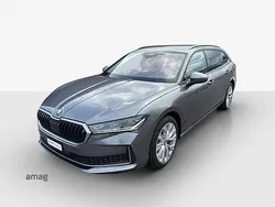 Graphite grau, metallic Gebraucht 2024 Skoda Superb Selection Kombi | CHF 38’400 (Guter Preis)