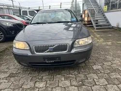 Gebraucht 2006 Volvo V70 Kinetic Kombi | CHF 1’300