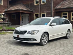 Gebraucht 2014 Skoda Superb LAURIN & KLEMENT Kombi | CHF 2’900 (Superpreis)