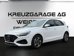 Gebraucht 2024 Hyundai i30 Limousine | CHF 27’400 (Guter Preis)