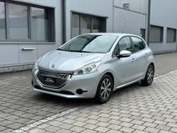 Gebraucht 2013 Peugeot 208 Active Kleinwagen | CHF 5’500 (Guter Preis)