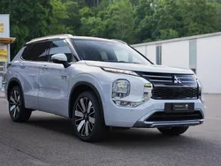 Neu 2025 Mitsubishi Outlander P-HEV Instyle SUV | CHF 59’830 (Guter Preis)