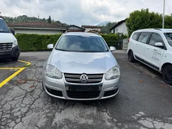 Gebraucht 2009 VW Golf VI Comfortline Kombi | CHF 2’450 (Superpreis)