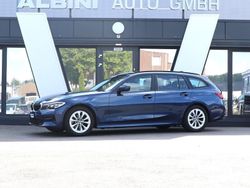 Blau Gebraucht 2020 BMW 320 Advantage Kombi | CHF 20’900 (Fairer Preis)