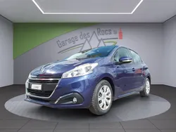 Blau Gebraucht 2015 Peugeot 208 Active Kleinwagen | CHF 8’600 (Guter Preis)