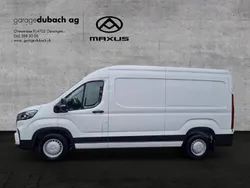 Maxus V90