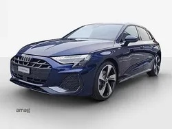 Blu navarra metallizzato Neu 2025 Audi A3 Sportback Attraction Limousine | CHF 50’900 (Fairer Preis)