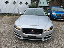 Gebraucht 2015 Jaguar XE Pure Limousine | CHF 5’900