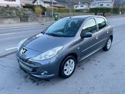 Gebraucht 2010 Peugeot 206+ Kleinwagen | CHF 5’500 (Fairer Preis)