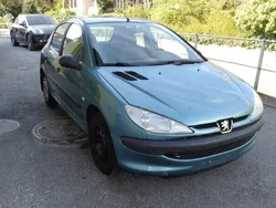 Gebraucht 2000 Peugeot 206 Kleinwagen | CHF 1’800 (Fairer Preis)
