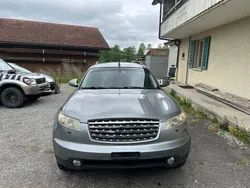 Gebraucht 2004 Infiniti FX45 SUV | CHF 1’999