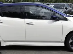 Weiss Gebraucht 2021 Nissan Leaf Tekna Kleinwagen | CHF 23’900 (Etwas zu teuer)