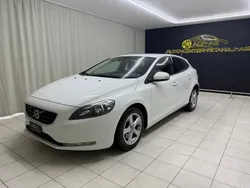 Gebraucht 2016 Volvo V40 Kinetic Kombi | CHF 9’999 (Fairer Preis)