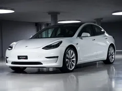 Gebraucht 2019 Tesla Model 3 Long Range Limousine | CHF 19’900 (Guter Preis)
