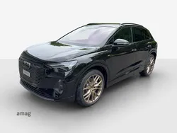 Mythosschwarz metallic Gebraucht 2024 Audi Q4 e-tron Basis SUV | CHF 59’980