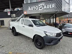 Weiss Gebraucht 2019 Toyota HiLux Luna Abholung | CHF 28’600 (Guter Preis)