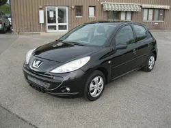 Gebraucht 2010 Peugeot 206+ Kleinwagen | CHF 5’000 (Etwas zu teuer)