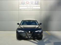 Schwarz Gebraucht 2016 Alfa Romeo Giulia Veloce Limousine | CHF 22’900 (Fairer Preis)