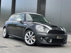 Gebraucht 2010 Mini Cooper S Kleinwagen | CHF 8’300 (Etwas zu teuer)