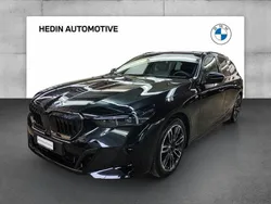 Schwarz Gebraucht 2024 BMW 520 Comfort Edition Kombi | CHF 65’900
