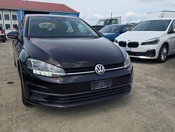 Gebraucht 2018 VW Golf VII Trendline Limousine | CHF 7’200 (Guter Preis)