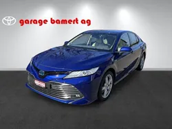 Blau Gebraucht 2019 Toyota Camry Premium Limousine | CHF 29’990 (Etwas zu teuer)