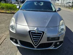 Gebraucht 2010 Alfa Romeo Giulietta Distinctive Kleinwagen | CHF 3’300 (Guter Preis)