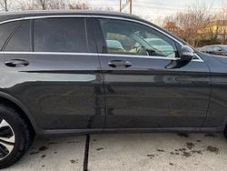 Gebraucht 2022 Mercedes GLC200 SUV | CHF 46’000 (Etwas zu teuer)