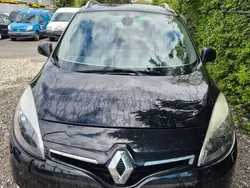 Gebraucht 2015 Renault Grand Scénic III Van / Kleinbus | CHF 2’990 (Superpreis)