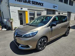 Gebraucht 2015 Renault Scénic III Bose Edition Van / Kleinbus | CHF 9’500 (Fairer Preis)
