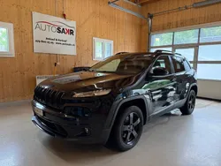 Gebraucht 2016 Jeep Cherokee Night Eagle SUV | CHF 10’900 (Guter Preis)