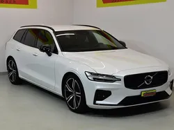 Gebraucht 2022 Volvo V60 R-Design Kombi | CHF 27’900 (Etwas zu teuer)
