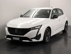 Weiss Gebraucht 2022 Peugeot 308 Active Limousine | CHF 21’900 (Superpreis)