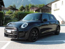 Gebraucht 2023 Mini Cooper S Kleinwagen | CHF 20’898 (Superpreis)
