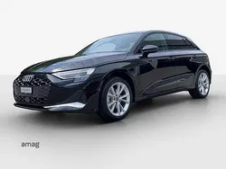 Mythosschwarz metallic Gebraucht 2024 Audi A3 Sportback Advanced Limousine | CHF 32’980 (Fairer Preis)