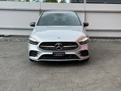 Gebraucht 2019 Mercedes B200 AMG line Van / Kleinbus | CHF 25’000