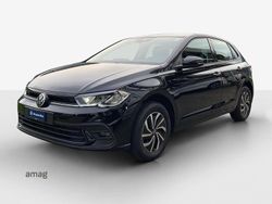 Deepblack perleffekt Gebraucht 2024 VW Polo Life Limousine | CHF 22’490 (Fairer Preis)