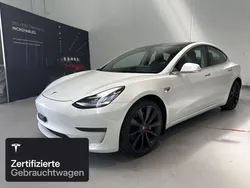 Gebraucht 2020 Tesla Model 3 Performance Limousine | CHF 24’500 (Guter Preis)
