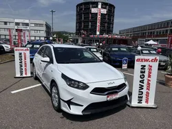 Neu 2024 Kia Ceed | CHF 19’550 (Guter Preis)