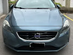 Gebraucht 2014 Volvo V40 Momentum Kombi | CHF 6’000