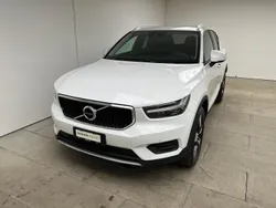 Weiss Gebraucht 2020 Volvo XC40 Momentum SUV | CHF 24’900 (Etwas zu teuer)