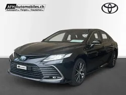 Gebraucht 2024 Toyota Camry Business Edition Limousine | CHF 41’300 (Etwas zu teuer)