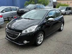 Gebraucht 2014 Peugeot 208 Kleinwagen | CHF 3’999 (Superpreis)