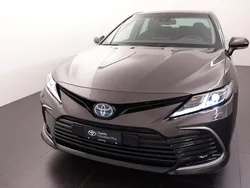 Grau Gebraucht 2022 Toyota Camry Business Edition Limousine | CHF 33’790 (Fairer Preis)