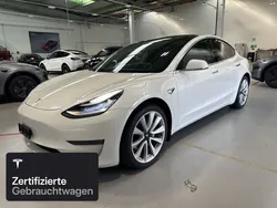 Gebraucht 2020 Tesla Model 3 Long Range Limousine | CHF 20’500 (Guter Preis)
