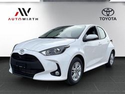 Neu 2025 Toyota Yaris Hybrid Comfort Limousine | CHF 23’890 (Guter Preis)