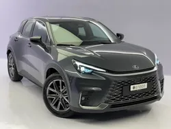 Grau Gebraucht 2024 Lexus LBX E-FOUR SUV | CHF 43’900 (Superpreis)