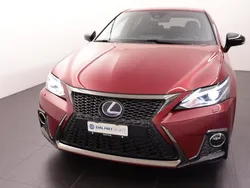 Rot Gebraucht 2019 Lexus CT200h Sport Line Limousine | CHF 26’760